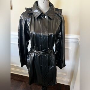 Totes, Shiny High Gloss Black Slicker Waterproof  Raincoat.